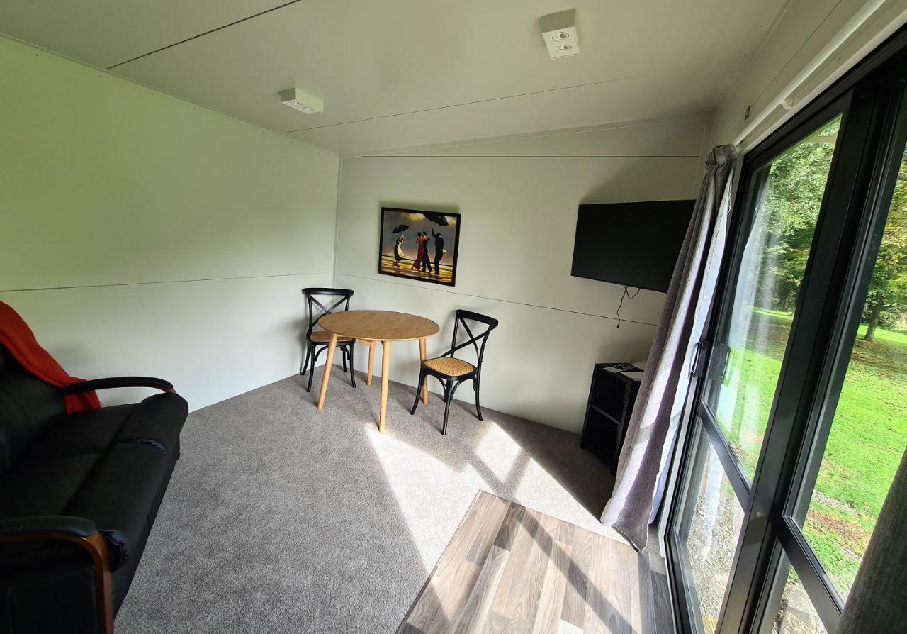 Tiny Home @ Matai Huka Paraparaumu Εξωτερικό φωτογραφία