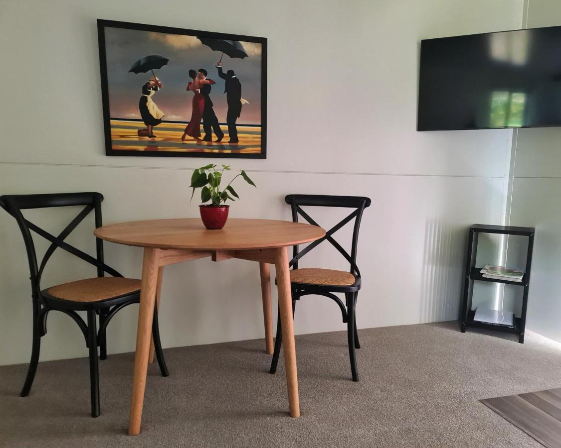 Tiny Home @ Matai Huka Paraparaumu Εξωτερικό φωτογραφία